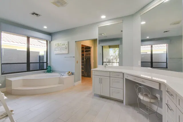 Harbour Ridge Residence photo 43