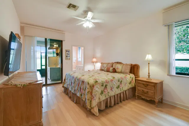 Harbour Ridge Residence photo 51