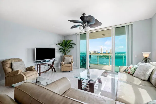 Marina Grande on the Ocean Unit 1216 photo 8