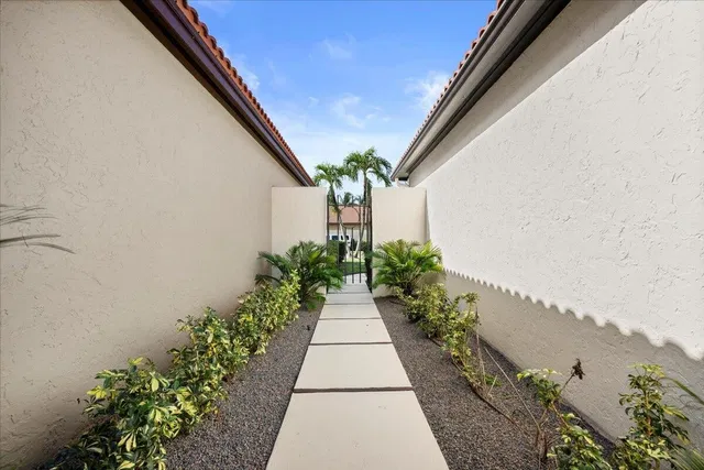 PGA National Palm Beach Gardens Residence photo 3