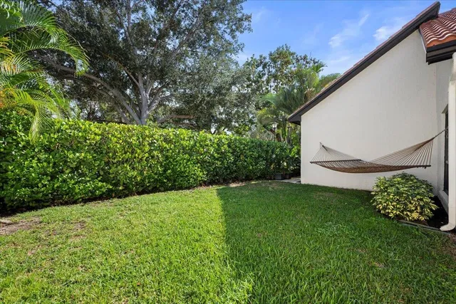 PGA National Palm Beach Gardens Residence photo 23
