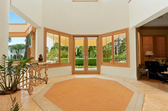 Frenchman's Creek Residence photo 5