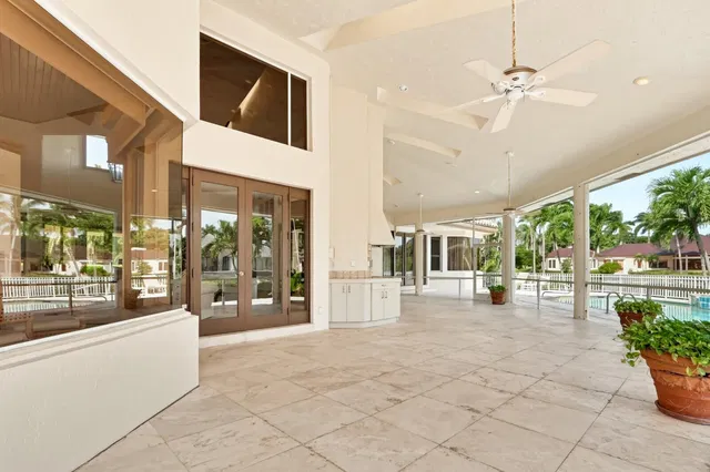Frenchman's Creek Residence photo 17