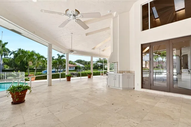 Frenchman's Creek Residence photo 18