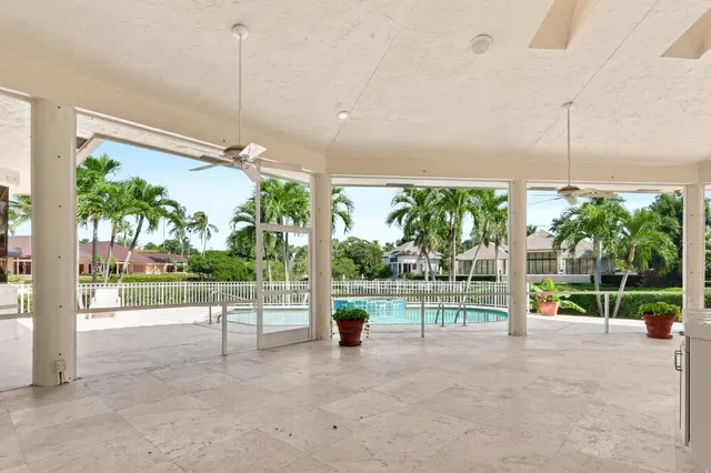 Frenchman's Creek Residence photo 19