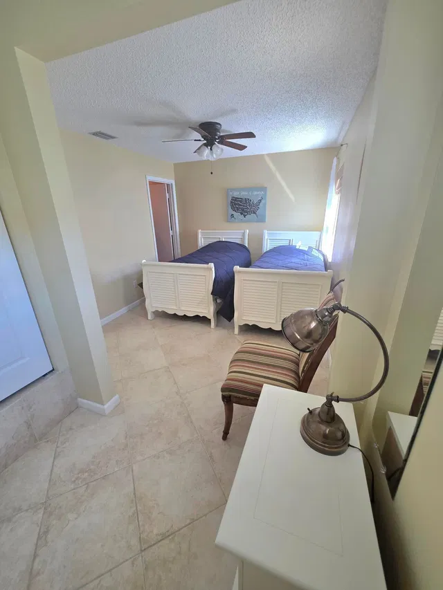  Residence photo 20