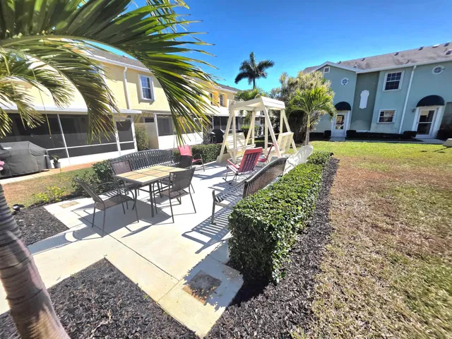  Residence photo 36
