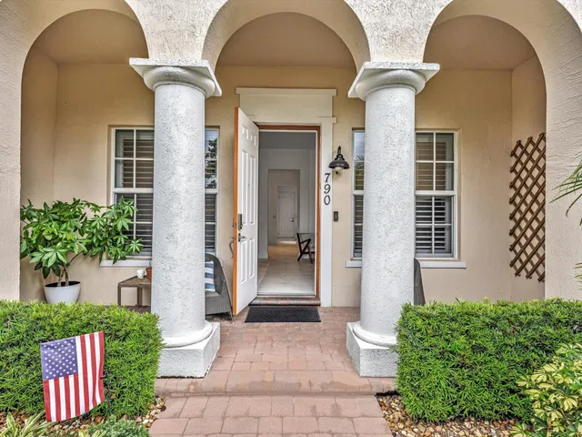  Residence photo 4