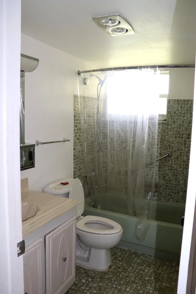 Unit Apt 315 photo 6