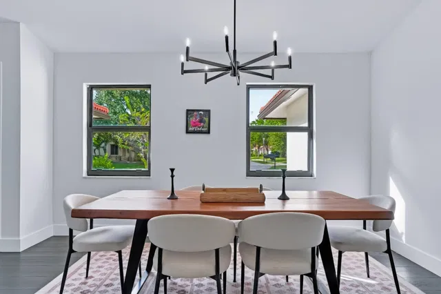 Residence photo 11