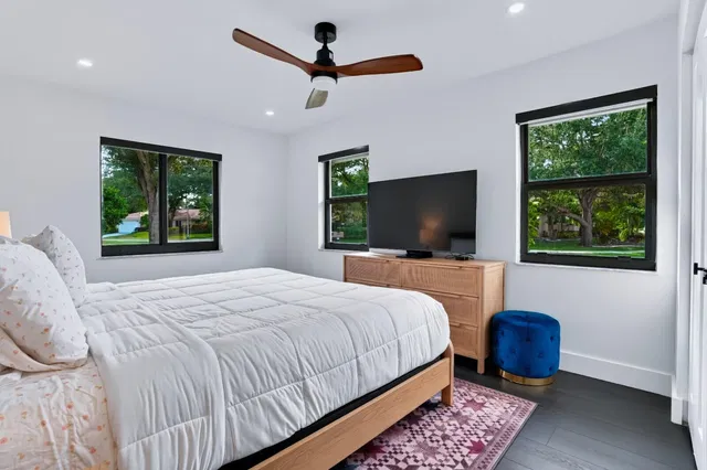 Residence photo 49