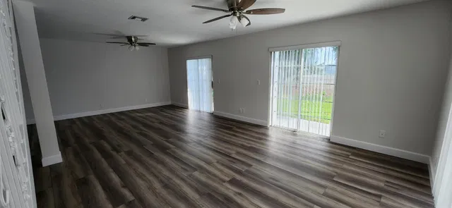 Residence photo 9