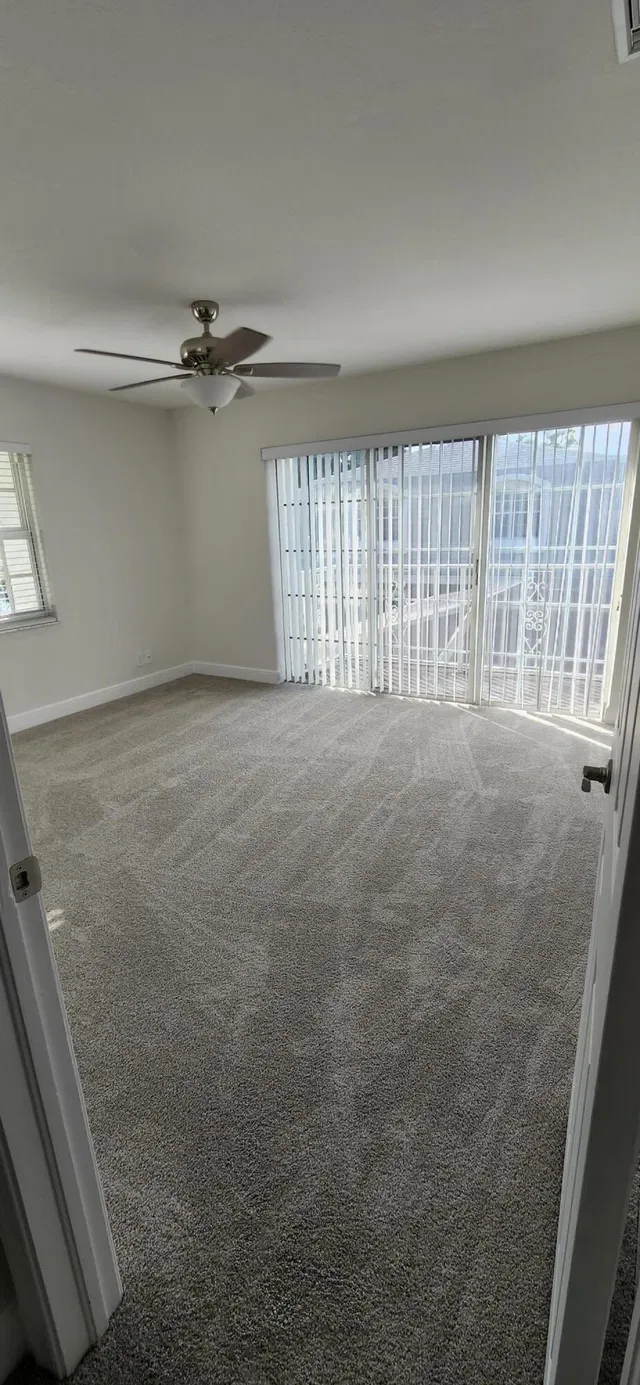 Residence photo 25