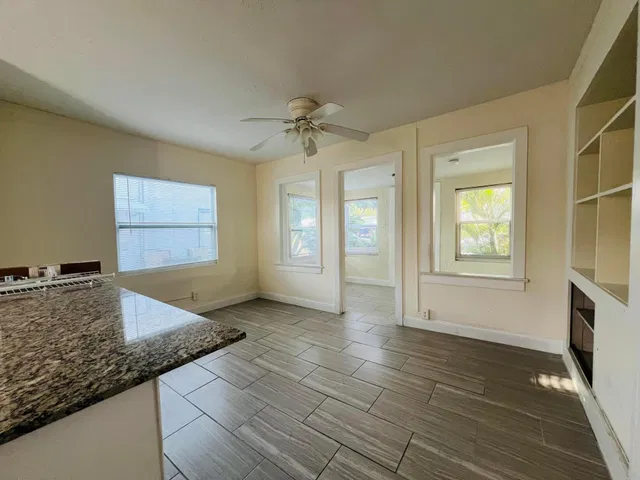 West Palm Beach Residence photo 3