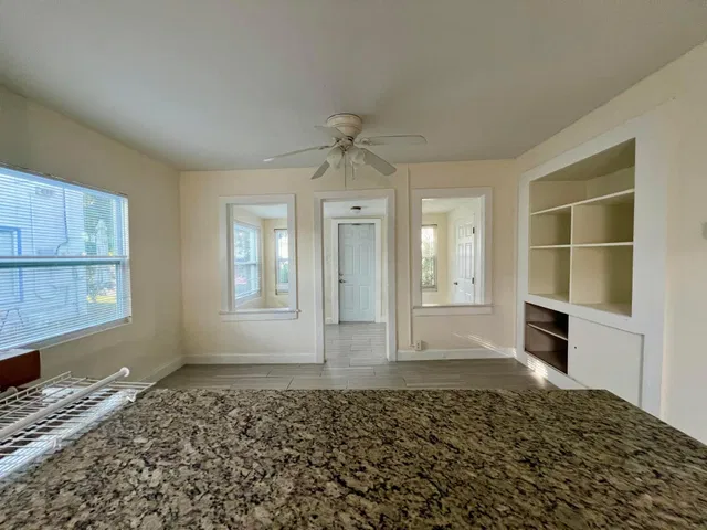West Palm Beach Residence photo 11