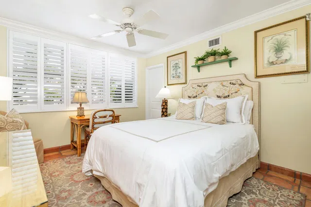 In-Town Palm Beach Unit 1050 photo 7
