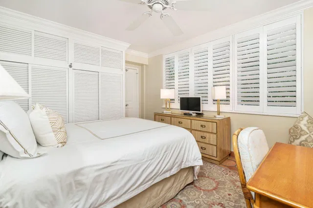 In-Town Palm Beach Unit 1050 photo 8