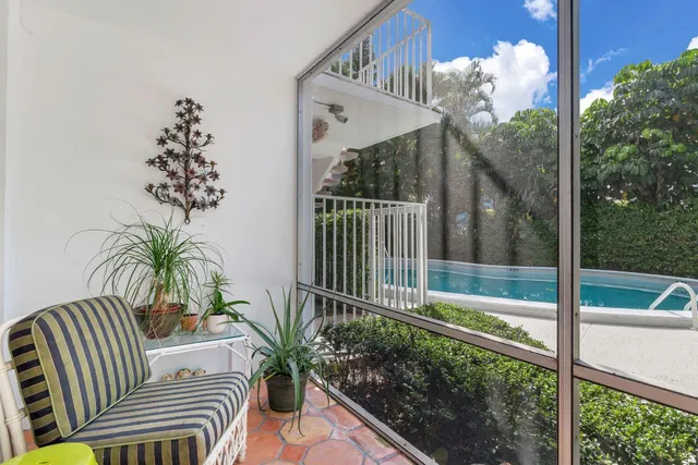 In-Town Palm Beach Unit 1050 photo 11
