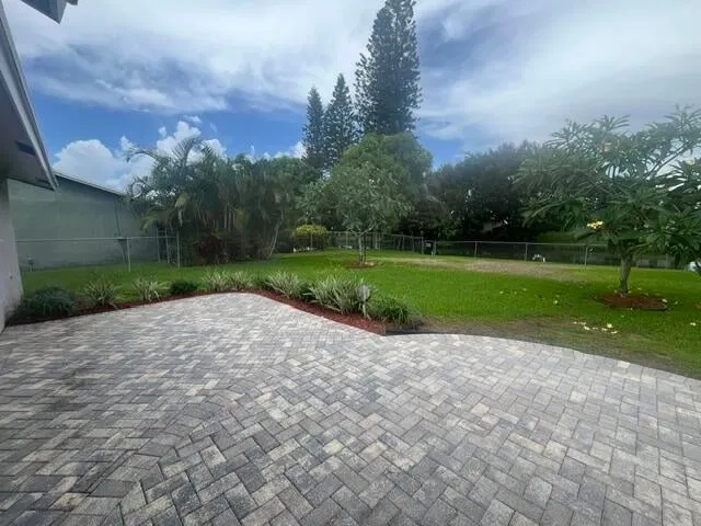 Residence photo 9