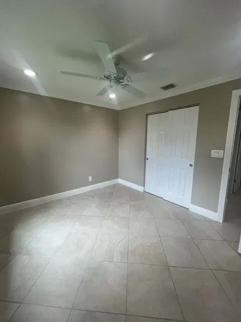 Residence photo 16