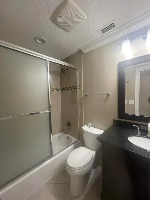 Residence photo 18