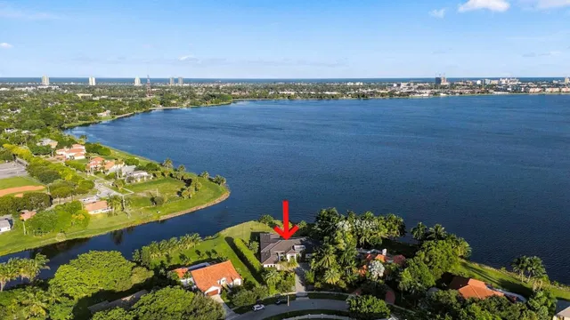 West Palm Beach Residence photo 14