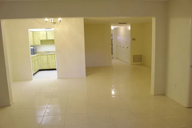  Unit 68 photo 13