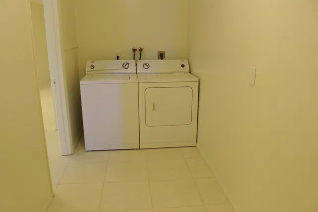  Unit 68 photo 15