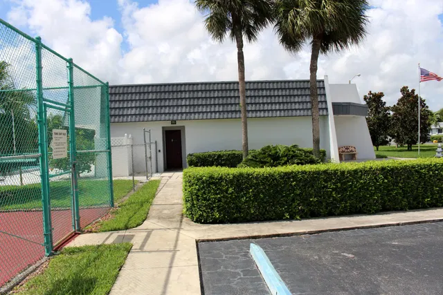  Unit 68 photo 20