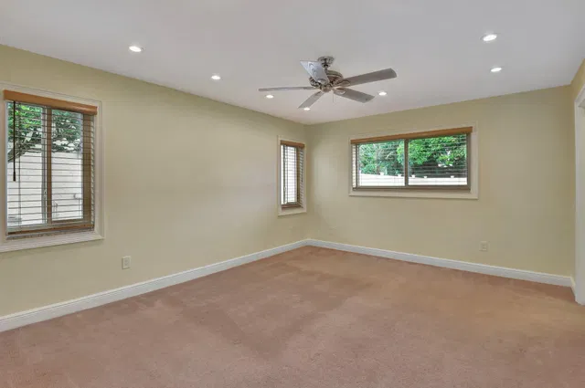 Residence photo 14