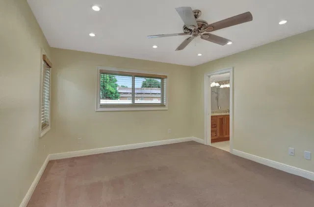 Residence photo 15