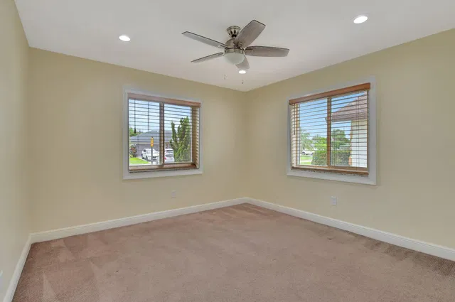 Residence photo 20