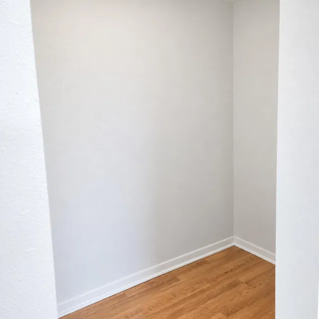 Unit 1206 photo 23