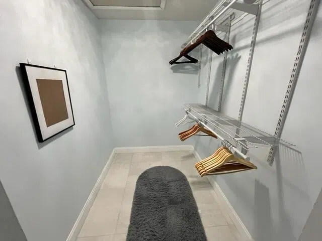 Unit C-2 photo 12