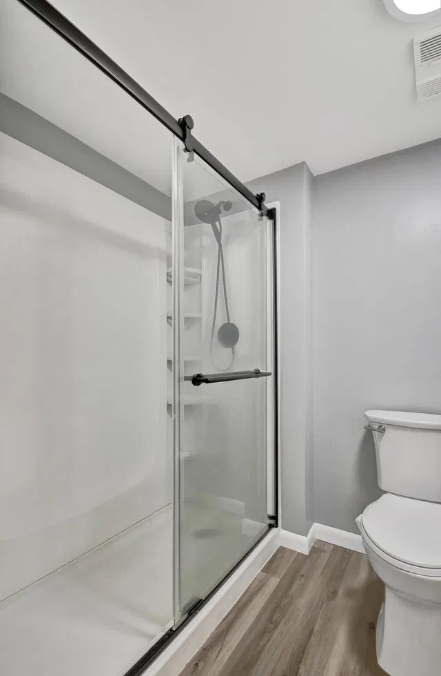 Unit 102 photo 19