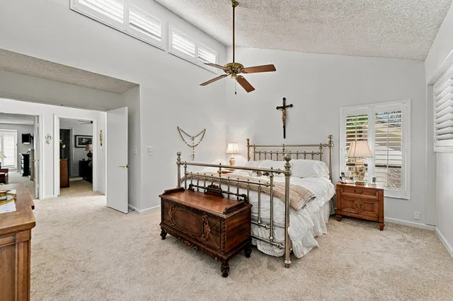  Residence photo 26