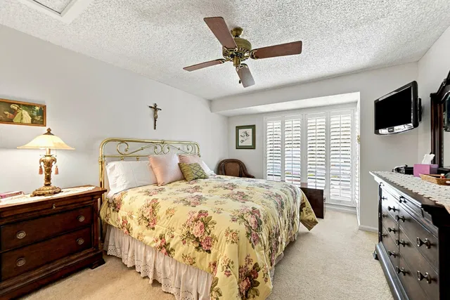  Residence photo 35
