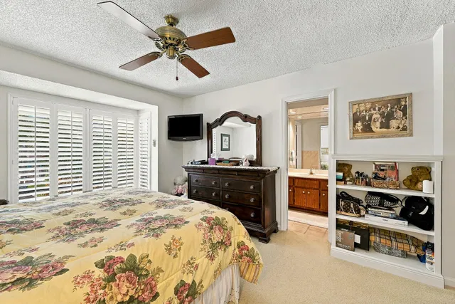  Residence photo 36