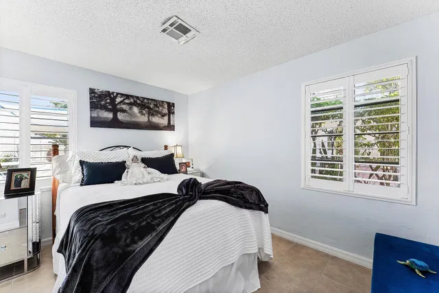Residence photo 18