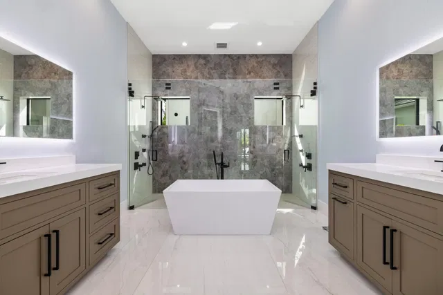 Palm Beach Isles Residence photo 15