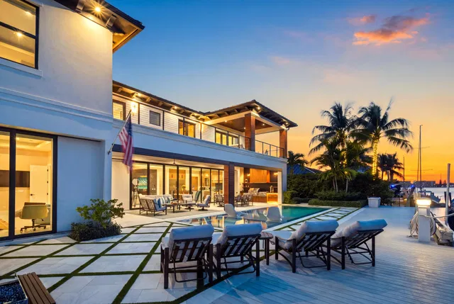 Palm Beach Isles Residence photo 21