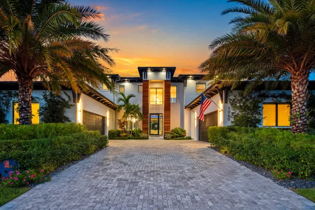 Palm Beach Isles Residence photo 23