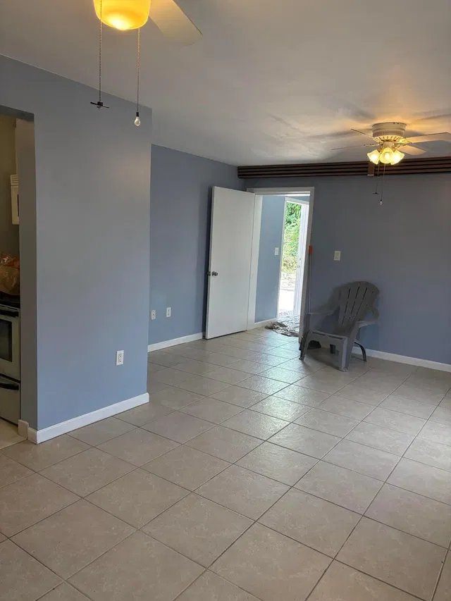 Residence photo 6