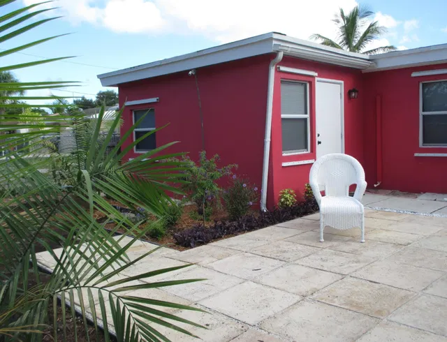 Residence photo 12