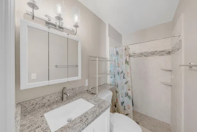 Residence photo 9
