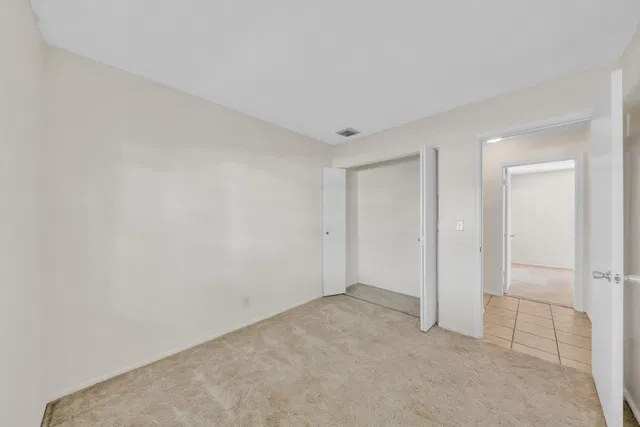 Residence photo 11