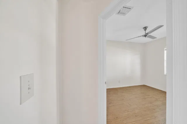 Residence photo 24
