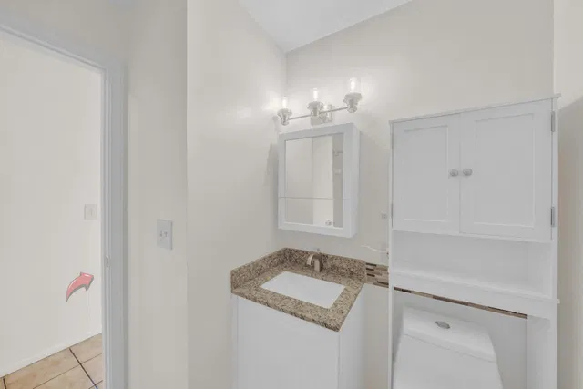 Residence photo 30