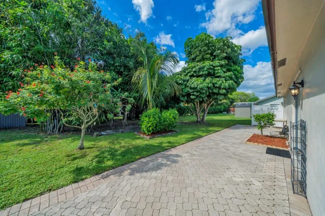Residence photo 31
