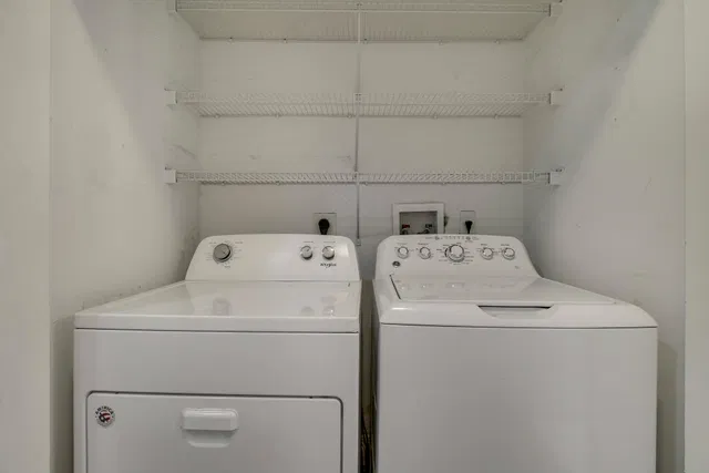  Unit H photo 21